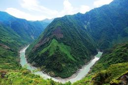 情缘藏地-原野探秘-拉萨-巴松措-新措徒步-鲁朗林海田园风光-雅鲁藏布大峡谷-纳木措环湖-圣象天门-三生石-月牙湾8晚9日游